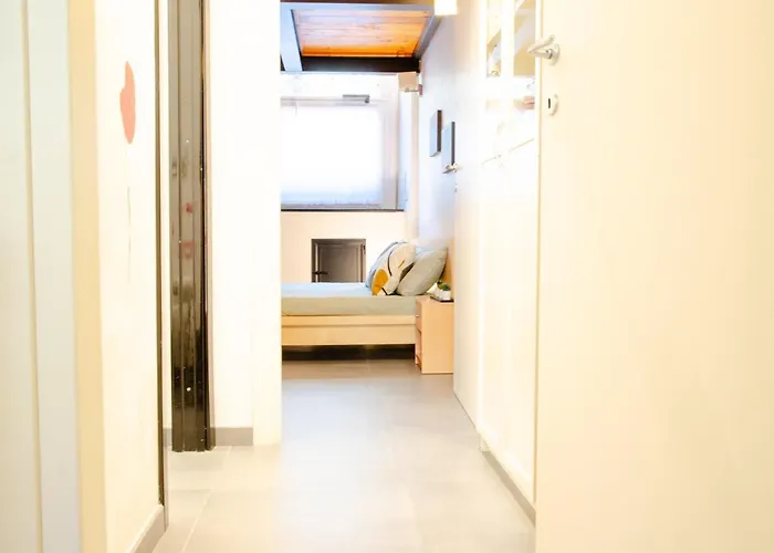 La Tana Apartment *